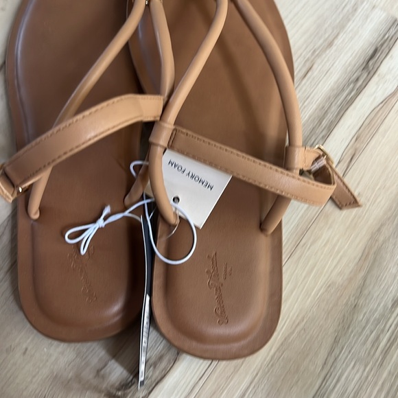 Target Sandals - Picture 3 of 5